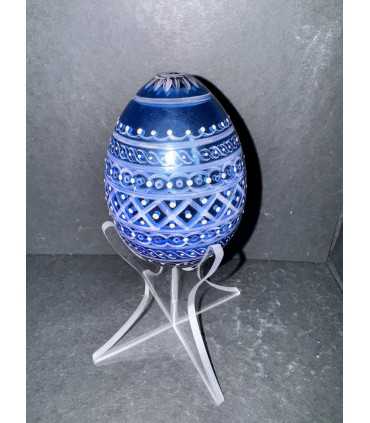 Яйцо пасхальное с орнаментальным узором