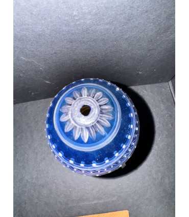 Яйцо пасхальное с орнаментальным узором