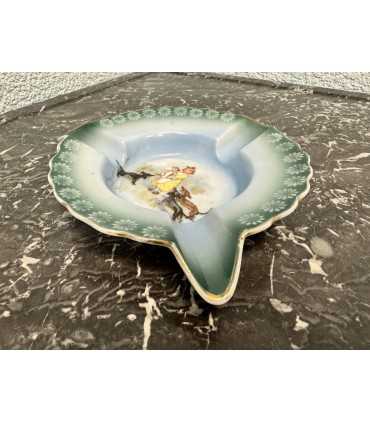 Пепельница