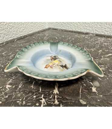 Пепельница