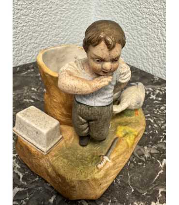 Спичечница «Мальчик с гусями»