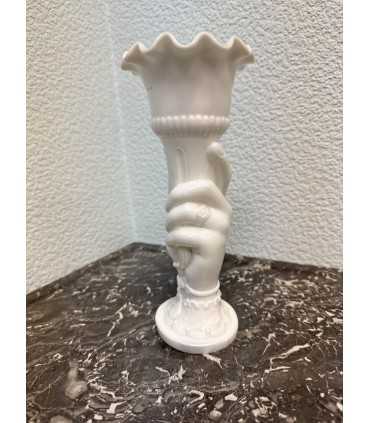 Ваза-фигурка