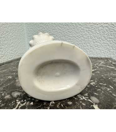 Ваза-фигурка