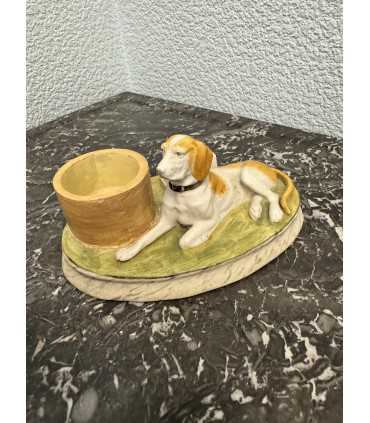 Спичечница "Лежащая собака"