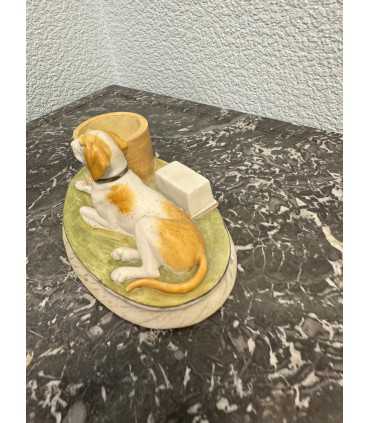 Спичечница "Лежащая собака"