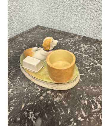 Спичечница "Лежащая собака"