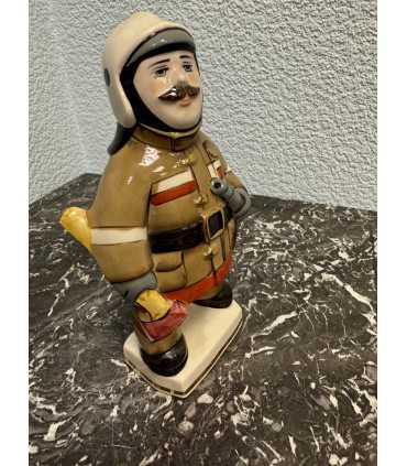 Статуэтка "Пожарный"