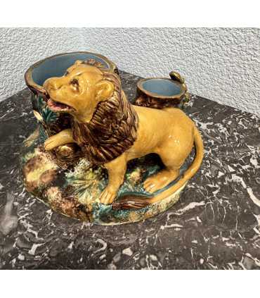 Карандашница "Лев"