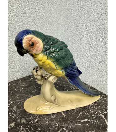 Фигура "Попугай Ара на ветке"