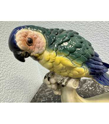 Фигура "Попугай Ара на ветке"