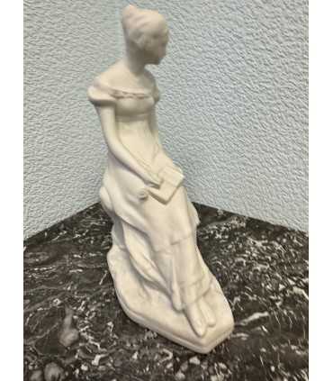 Статуэтка "Татьяна Ларина"