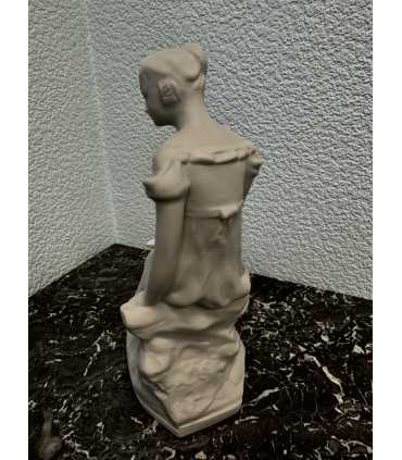 Статуэтка "Татьяна Ларина"