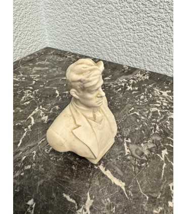 Бюст "Маяковский"