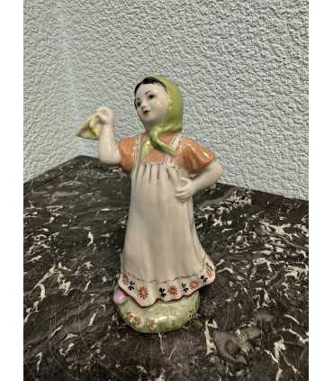 Статуэтка «Юная плясунья»