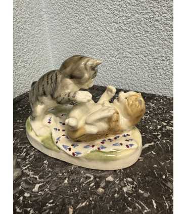 Статуэтка "Играющие котята"
