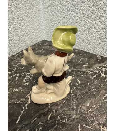 Статуэтка «Мальчик с собакой»