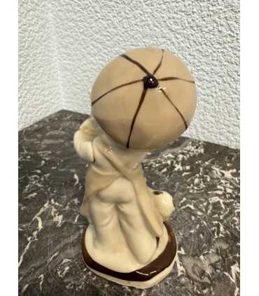 Статуэтка «Девочка с козочкой»