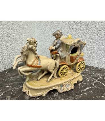 Статуэтка "Королевская карета"