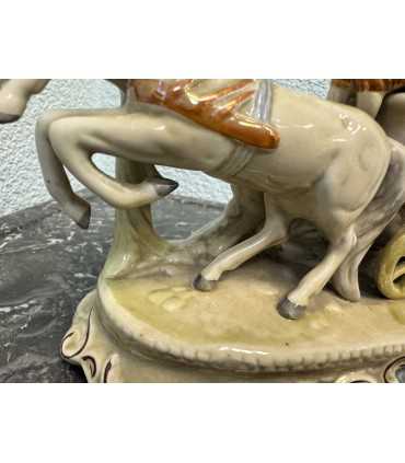 Статуэтка "Королевская карета"