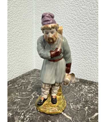 Статуэтка "Мужик с добычей"