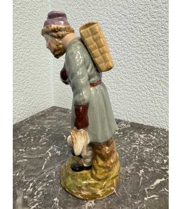 Статуэтка "Мужик с добычей"