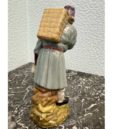 Статуэтка "Мужик с добычей"