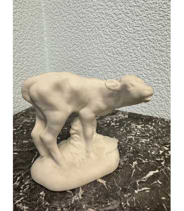 Статуэтка "ТЕЛЁНОК"