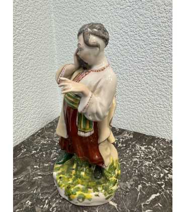 Статуэтка "Карась"