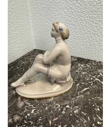 Статуэтка "Фигуристка-физкультурница"