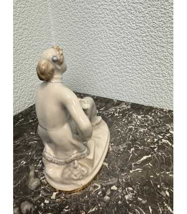 Статуэтка "Фигуристка-физкультурница"