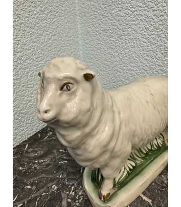 Статуэтка "Овечка"