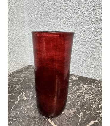 Стакан красного стекла