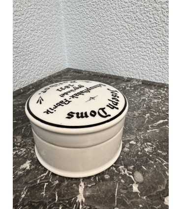 Табачная банка