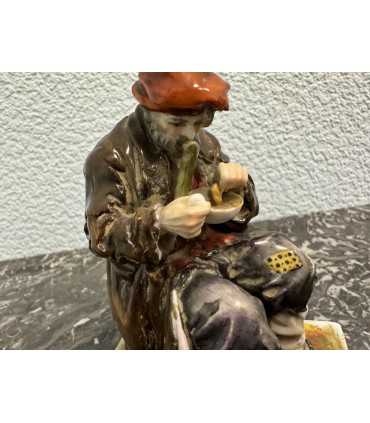 Статуэтка "Бездомный"