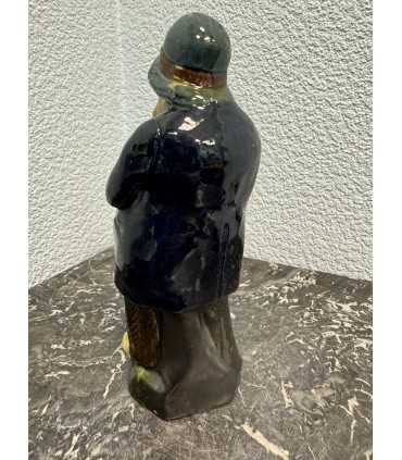 Пара статуэток