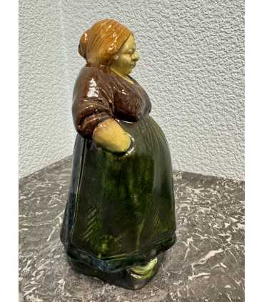 Пара статуэток