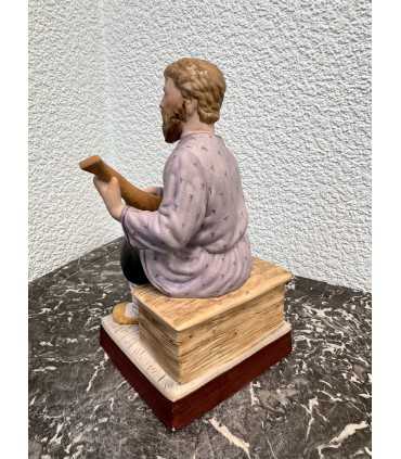 Статуэтка "Мужик с балалайкой"