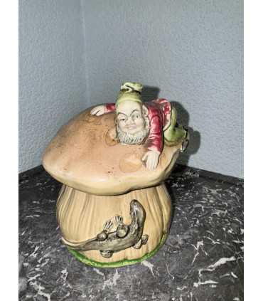 Масленка " Гном на грибе"