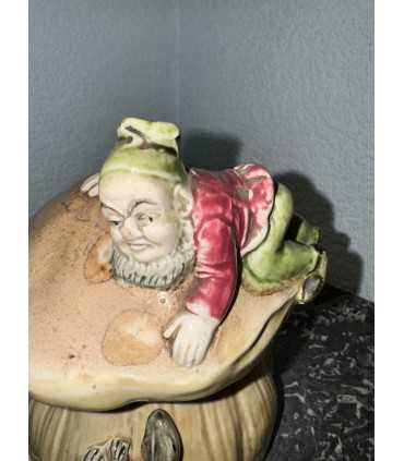 Масленка " Гном на грибе"