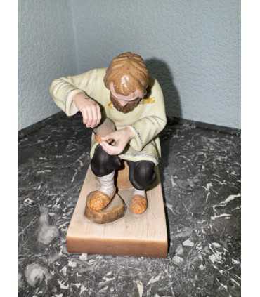 Статуэтка "ЛАПОТНИК"