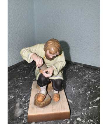 Статуэтка "ЛАПОТНИК"