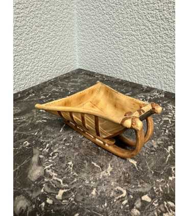 Статуэтка "Сани"