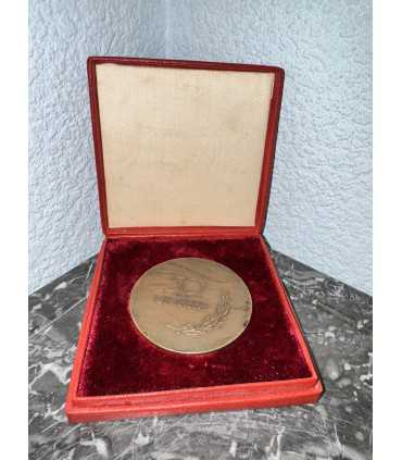 Медаль "50 лет октября"