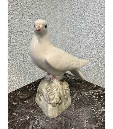 Статуэтка "Голубь"