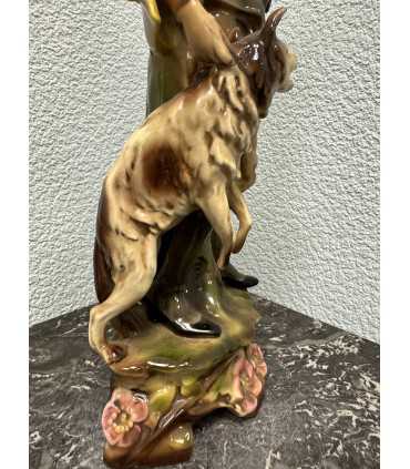 Статуэтка "Мальчик с собакой"