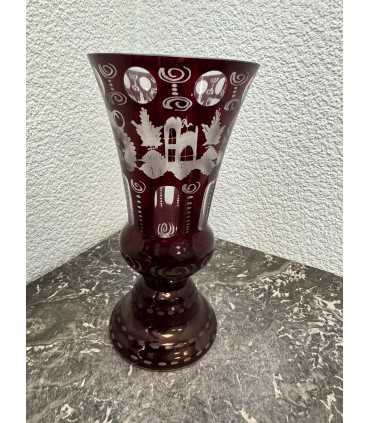 Стакан красного стекла