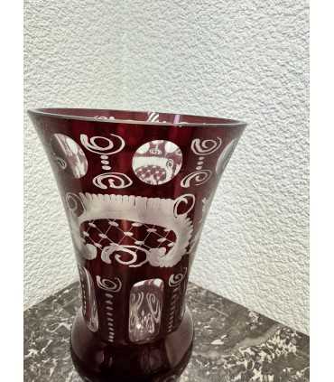 Стакан красного стекла