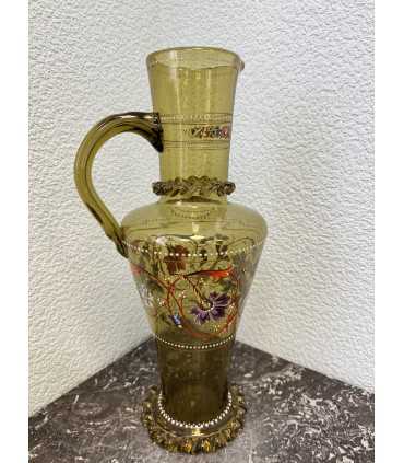 Кувшин и два стакана