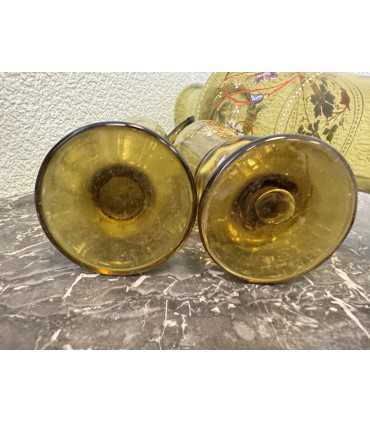 Кувшин и два стакана