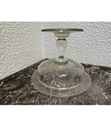 Конфетница на ножке